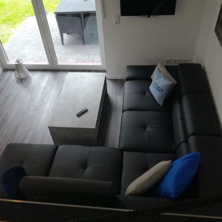 Auszeit & Ankerplatz Apartment เอาริคช์ ภายนอก รูปภาพ