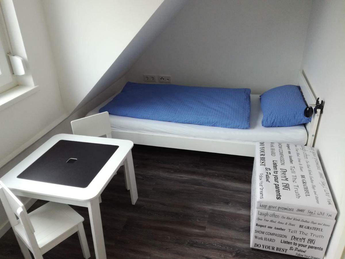 Auszeit & Ankerplatz Apartment เอาริคช์ ภายนอก รูปภาพ